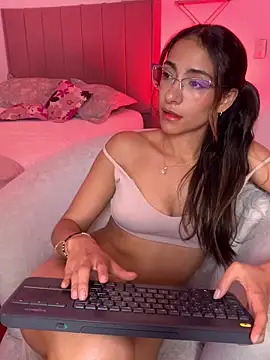 Živý XXX chat elegant__rouse