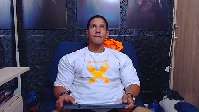 Webkamerová show viktor_herrera