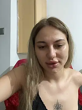 ScarlettMussee Chat XXX live