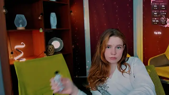 mila_glow1 élő XXX-chatje