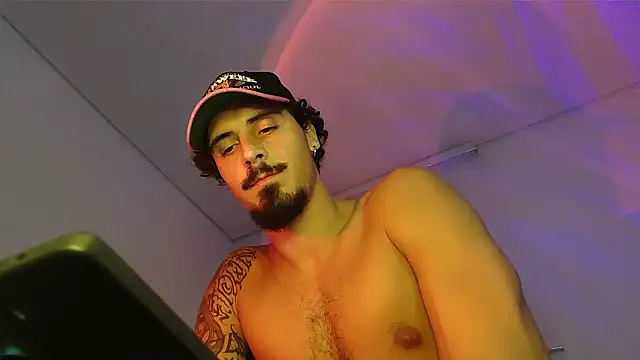 milkoffeのライブXXXチャット