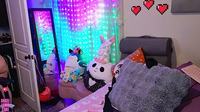 Angel-Lewd-Cake Live XXX Chat