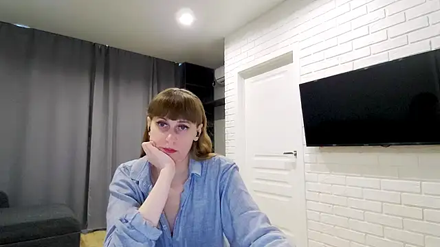 Daniella_Lorente Adlı Modelin Canlı XXX Sohbeti