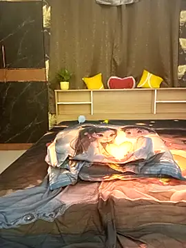 Bold_Quinn Adlı Modelin Canlı XXX Sohbeti