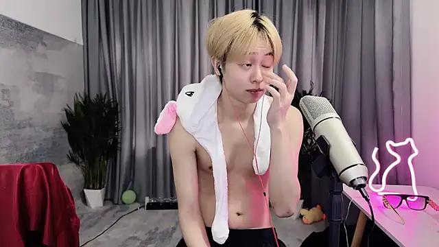 hafabva Adlı Modelin Canlı XXX Sohbeti