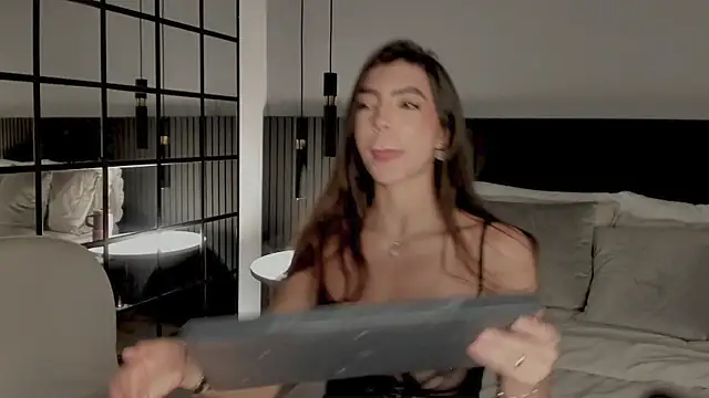 Czat XXX na żywo – Ninaa_Rosee