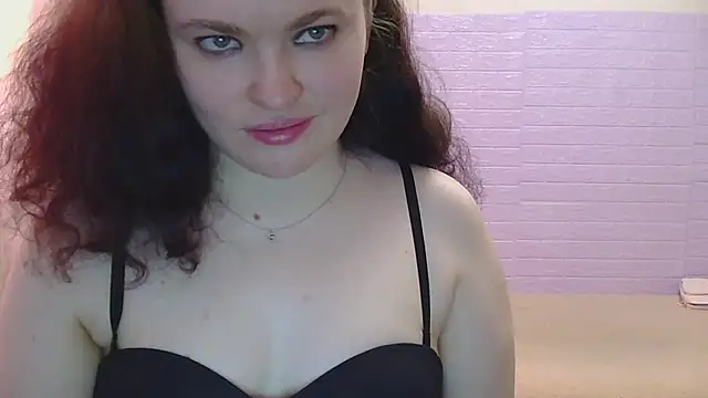 Chatroom XXX en direct de AliceForLoveOh