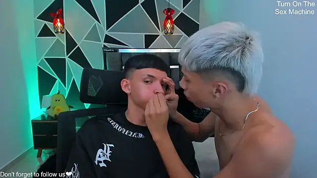 عرض كام Juan_Nd_Steven