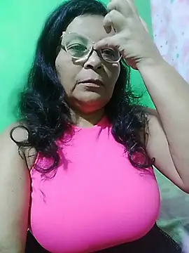 Amarantha25's Live XXX Chat