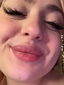 Chat XXX en directo de KellyMoors