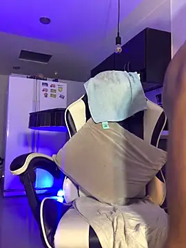 Adam_Byker's Live XXX Chat