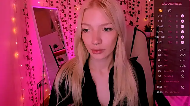 AnyaTaylor_ Adlı Modelin Canlı XXX Sohbeti