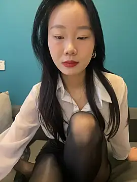 Show modela ZHJKS9988 na web-kameri