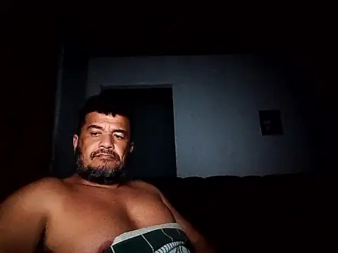 tarra122 – Naživo XXX chat