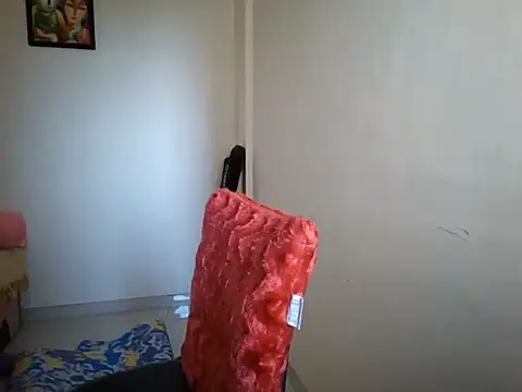 MakeMeCumAhh élő XXX-chatje