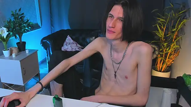 Pokazy przed kamerką – Klaude_Jam