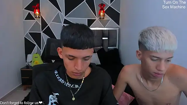 عرض كام Juan_Nd_Steven