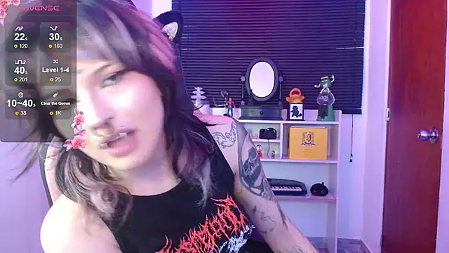 Show modela neena_nyx_ na web-kameri