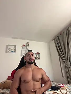 Show de Ezzio_Scolaro na webcam