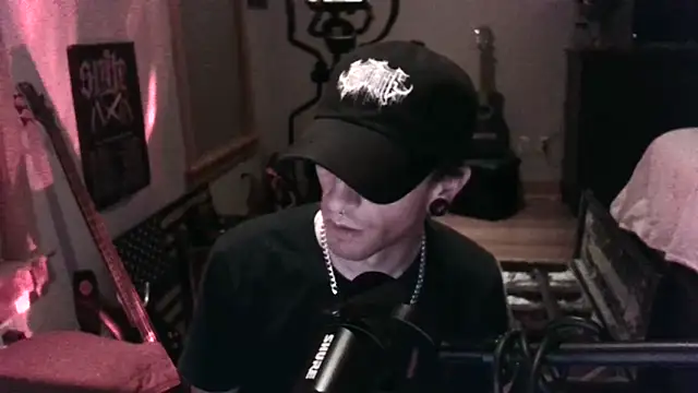 LEVIATHANX666 Show in webcam