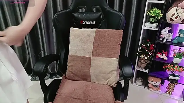 Yuki-yio Live XXX-chat