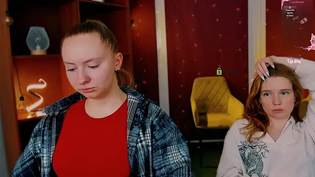 Chat XXX en directo de mila_glow1