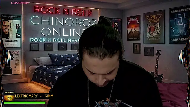 Webkamerová show chino_roz