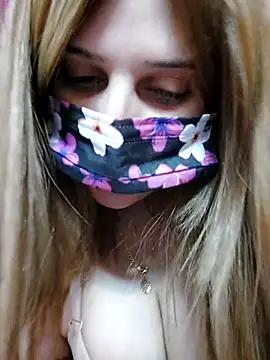 LOunNa-_Sexxy Live XXX-chat