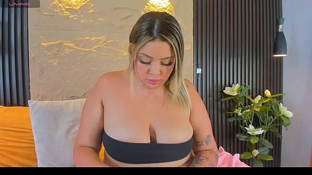 GenesisBlaze Live XXX-chat