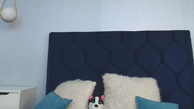 Cristal_London Live XXX-chat