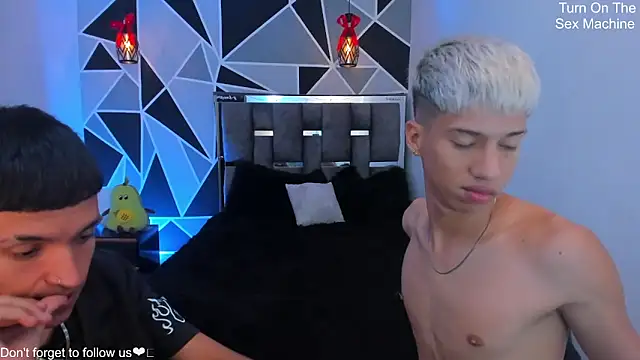 Chat XXX ao vivo de Juan_Nd_Steven