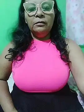 Amarantha25 现场XXX聊天