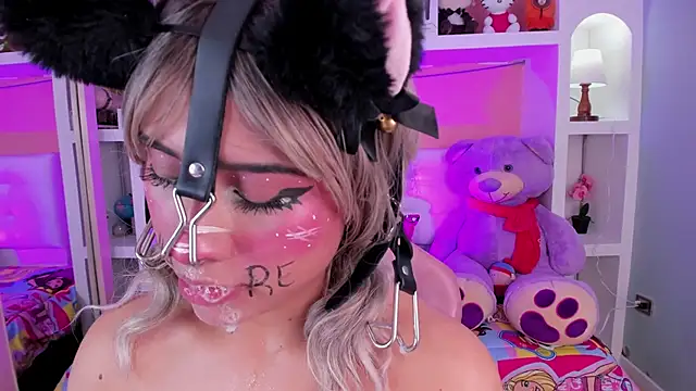 miss___megan Webcam Show