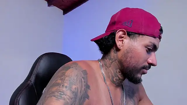 LuigiVitale_1 ওয়েবক্যাম শো