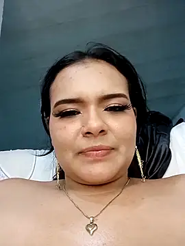 Emily_Rouse23 Live XXX-chat