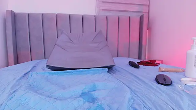 Chat XXX ao vivo de freyhasmith_