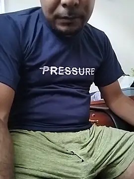 Živý XXX chat FreewillMaker