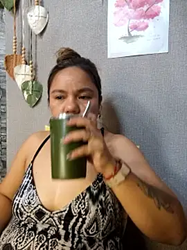 ambersmilen Live XXX chat