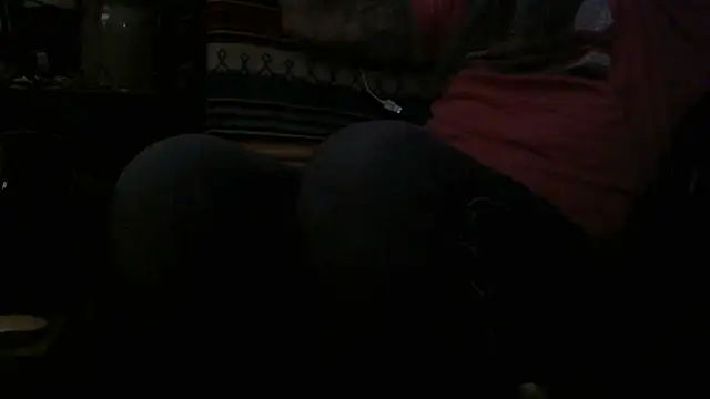 Pertunjukan Kamera Web crassanova