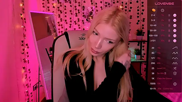 AnyaTaylor_ élő XXX-chatje