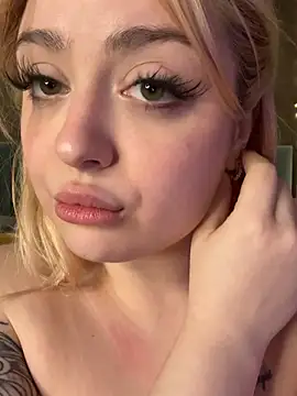 KellyMoors Obrolan Langsung XXX