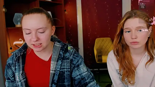 mila_glow1 webcam show