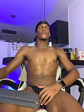 Adam_Byker Adlı Modelin Canlı XXX Sohbeti