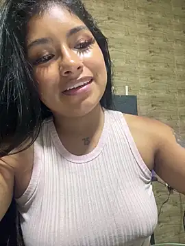 ChantalPetit Live XXX-chat