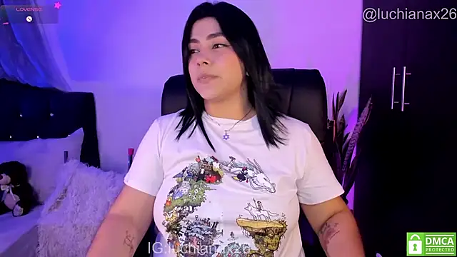 lucy26_ – Naživo XXX chat