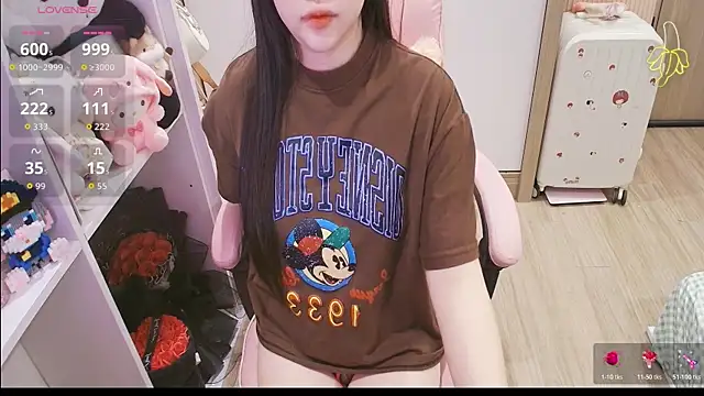 Nana_Chu Pertunjukan Webcam