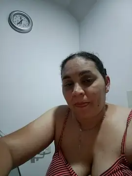 Chat XXX ao vivo de MirandaSoto