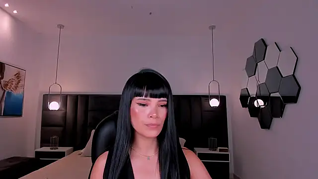 AgathaKondo_'s Live XXX Chat