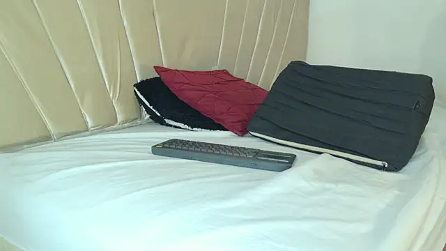 aly_n_sebas Live XXX-chat