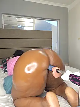 Kinkyphatass Live XXX-chat